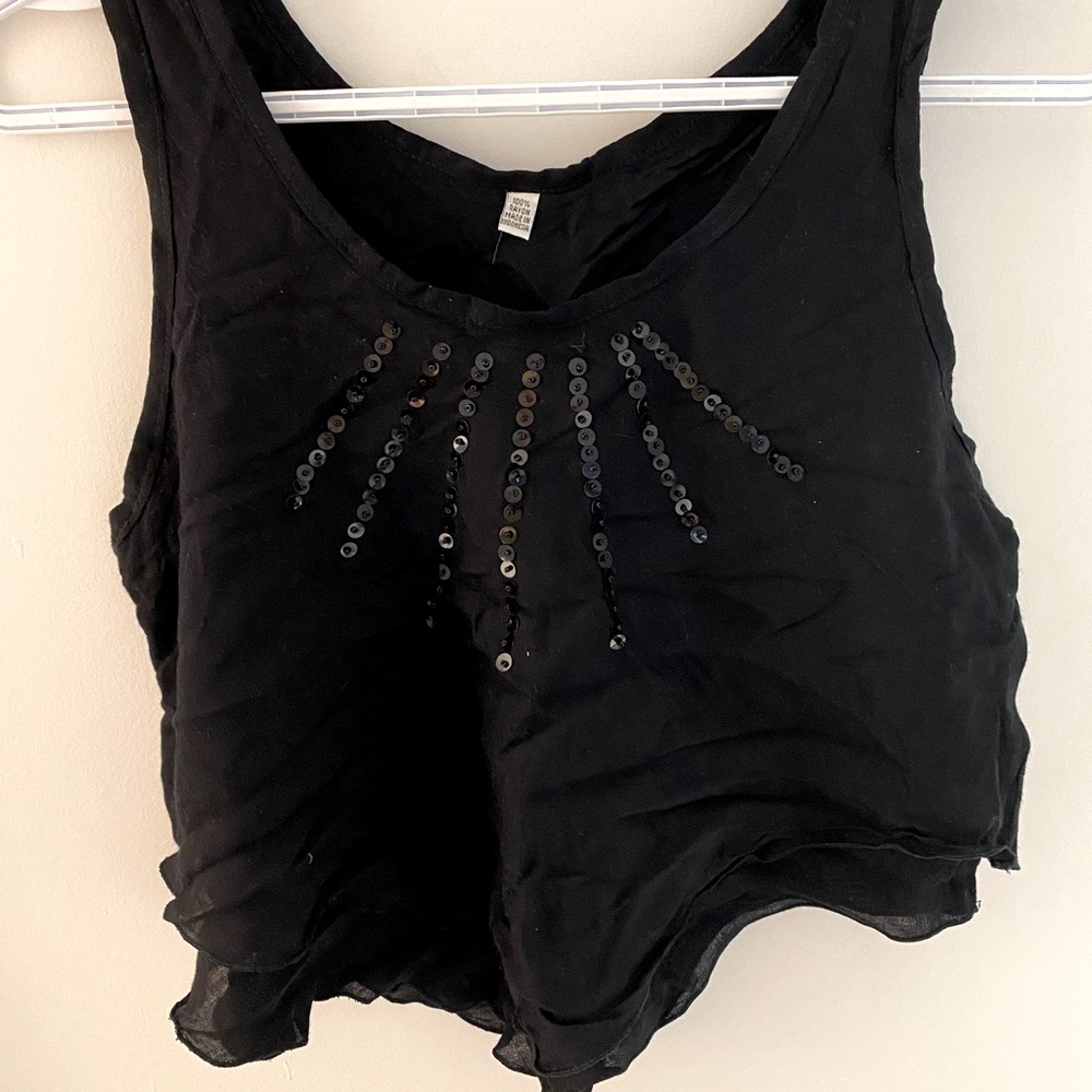 Flowy crop